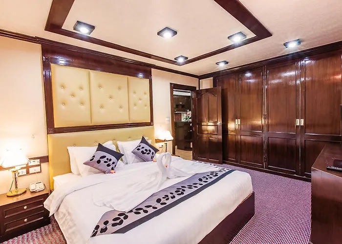 Varindavan Park Serviced 酒店 4*